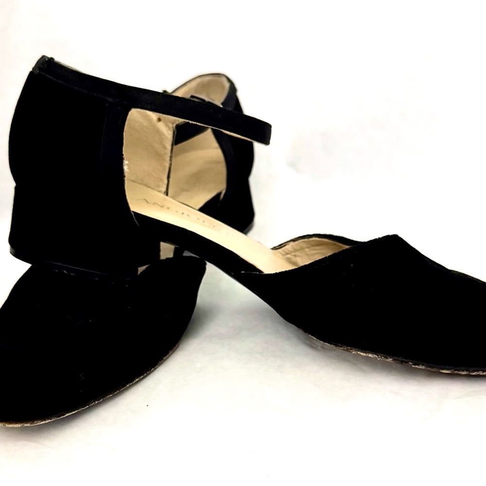 Enzo Angiolini Black Velvet Sandals - Picture 16 of 16